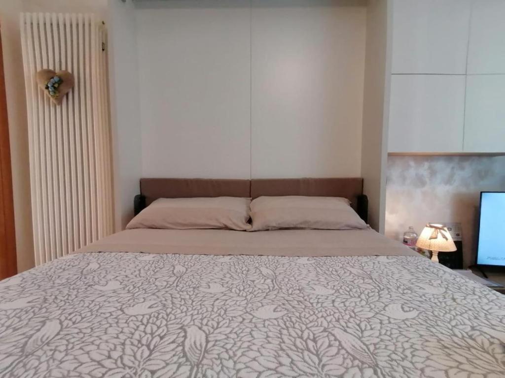 La Casa Di Sara In Valsassina Apartment Introbio Екстериор снимка